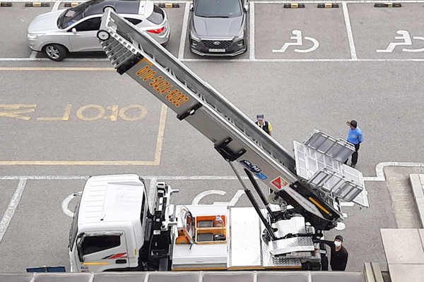 �̻񳯹湮�̹���